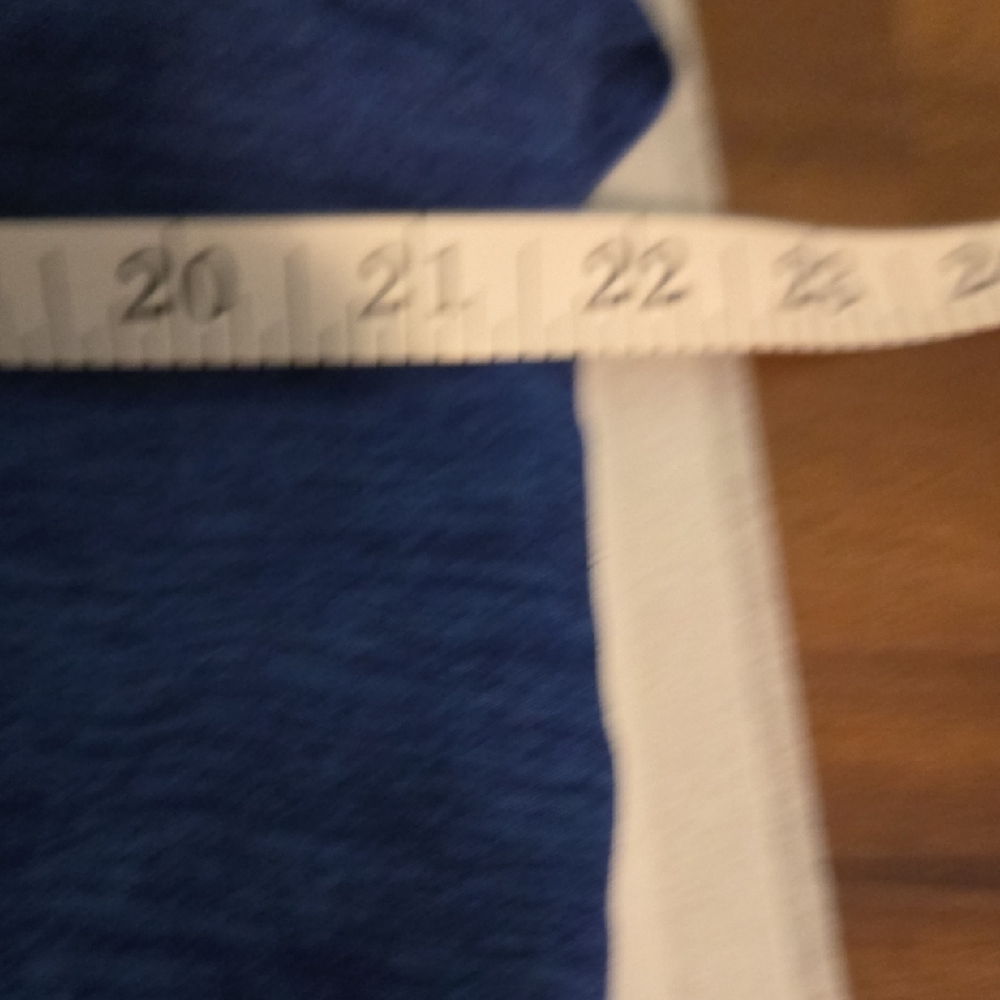 Women's Pink V-Neck Top - Picture 11 of 11